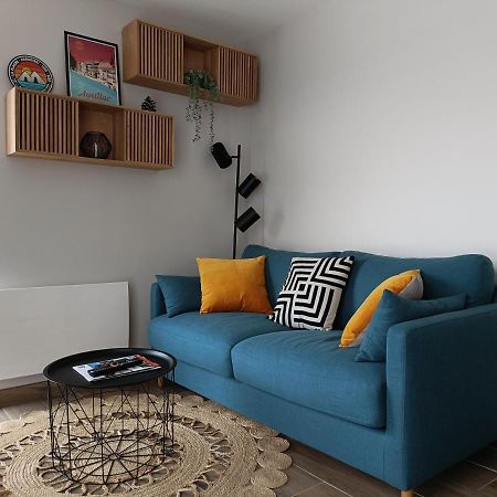 Appt Reposant Entierement Equipe. Apartman Toules Kültér fotó